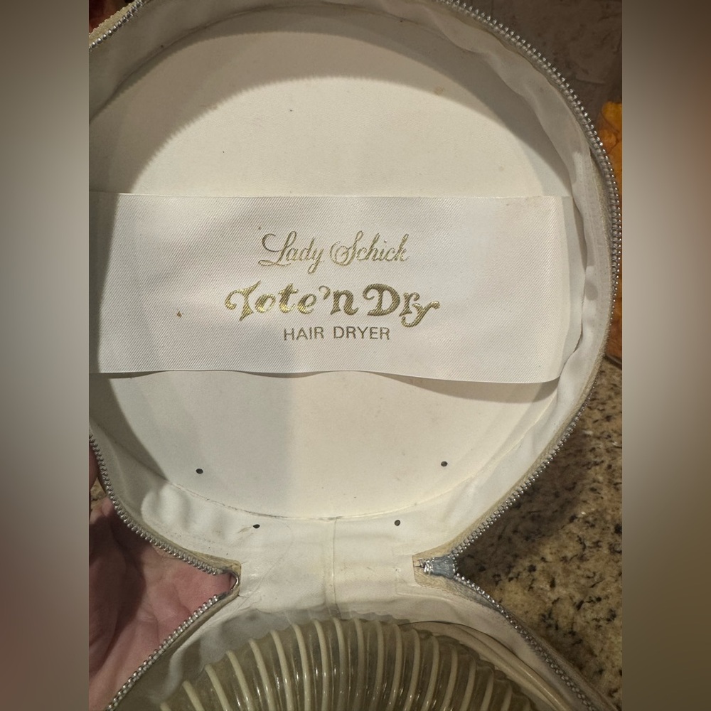 RETRO LADY SCHICK TOTE'N DRY 70'S VTG HAIR DRYER FLOWER POWER BLUE POLKA DOT 325